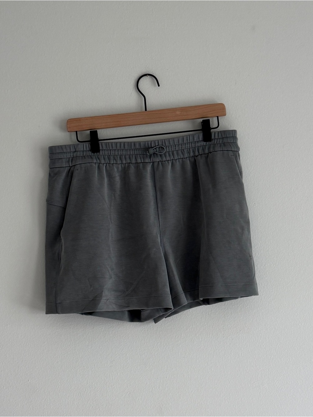 Lululemon Softstreme Shorts Belgian Blue